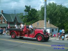 Monday June 17, 2002 03:41 - port dover canada day 2005 095.jpg